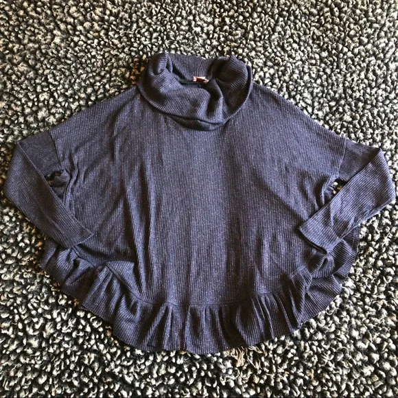Anthropologie Postmark turtleneck ruffle hem top - Picture 5 of 5